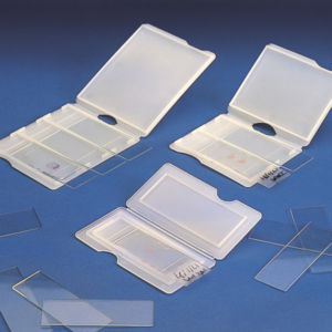 Portamuestras para envío marca Kartell